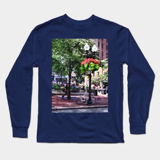 Boston MA - Irish Famine Memorial Park Long Sleeve T-Shirt